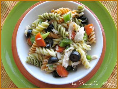 Italian Chicken Pasta Salad - The Peaceful Mom